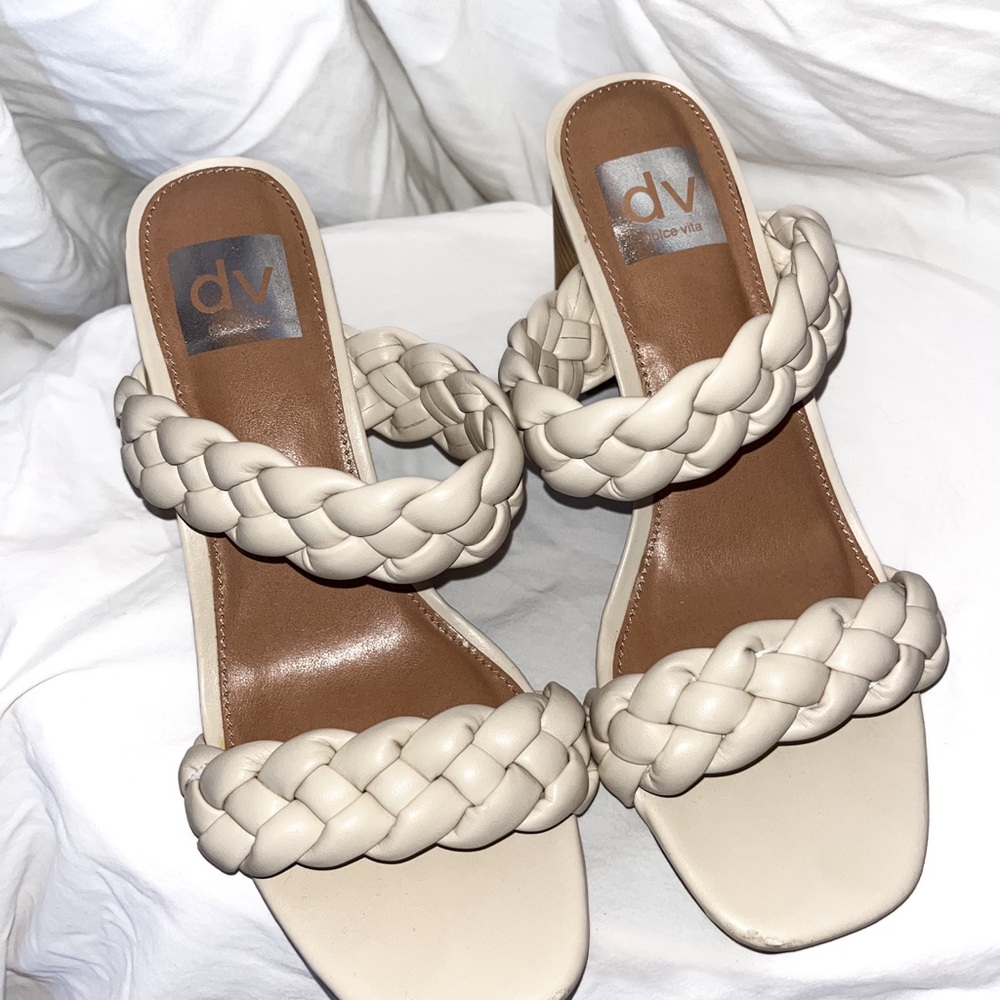 DV by Dolce Vita Women's Braided Tan Sandals